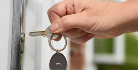 Finding Your Keys Isn’t Going to be a Worry Anymore with the Seekit Loop Finding Your Keys Isn’t Going to be a Worry Anymore with the Seekit Loop